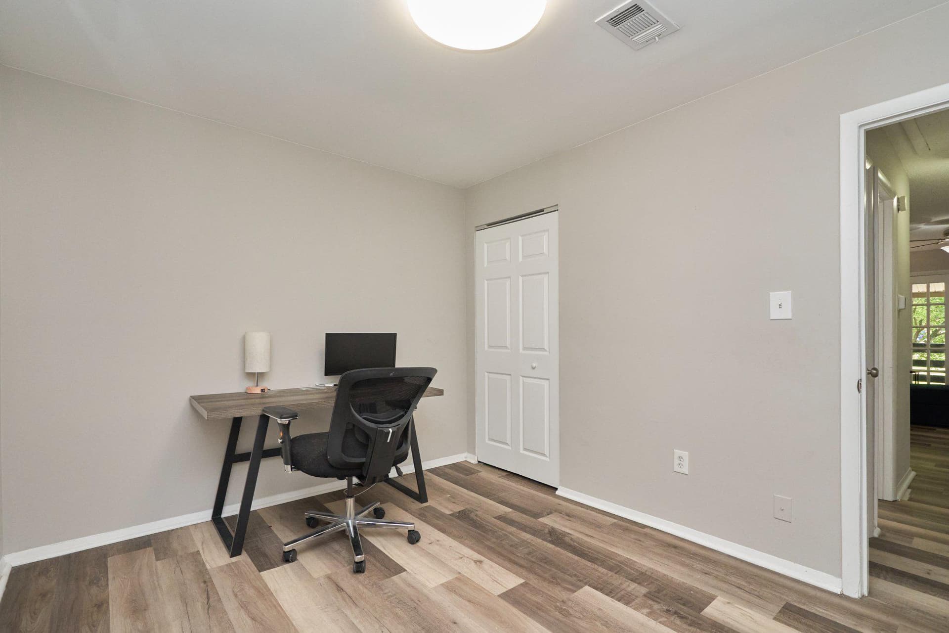 2841 Chablis Circle photo 19