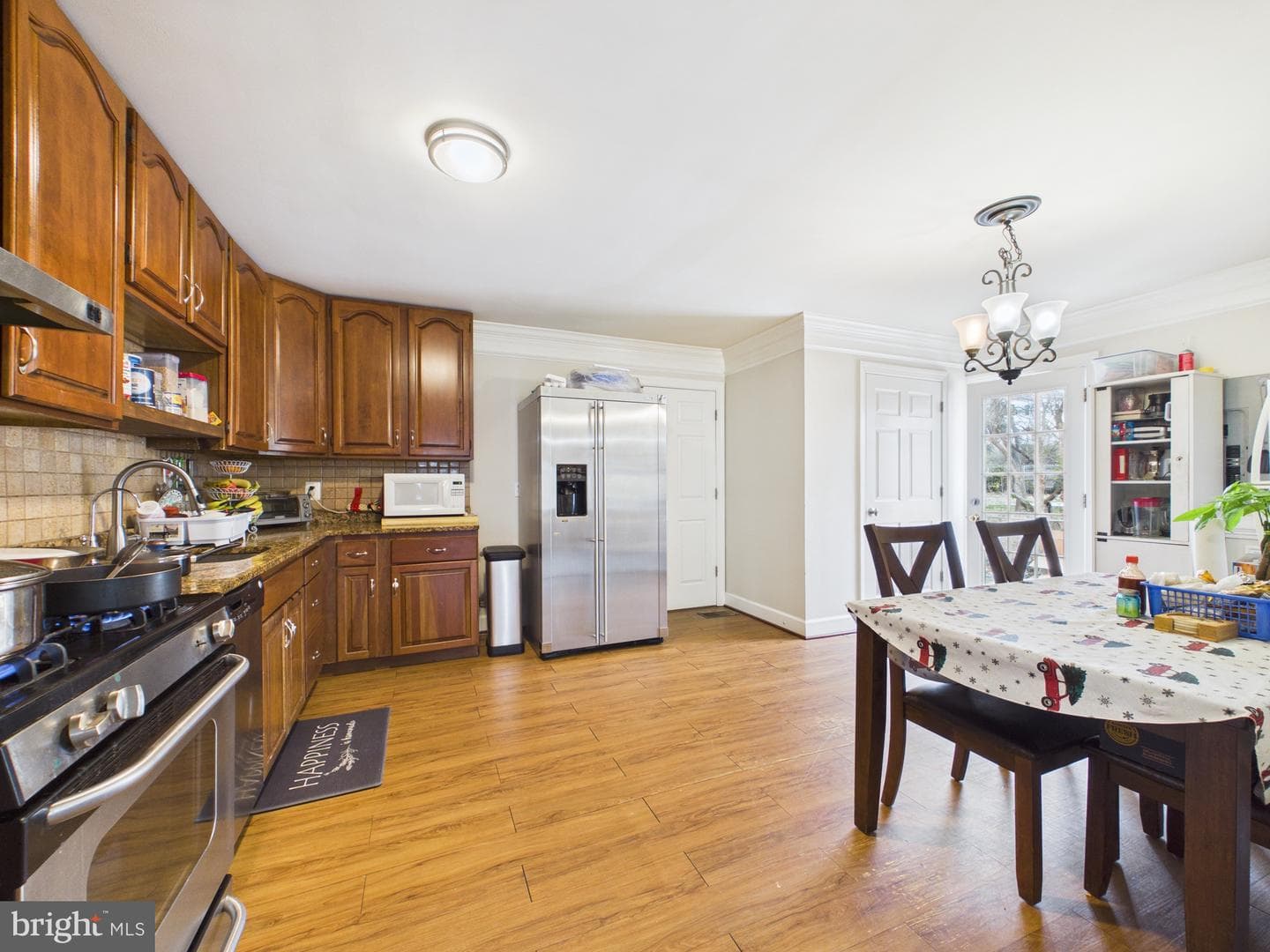 14559 Eastman Street photo 9