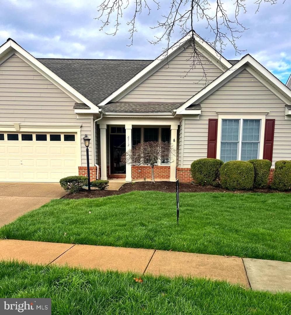 6712 Buglecall Place photo 2
