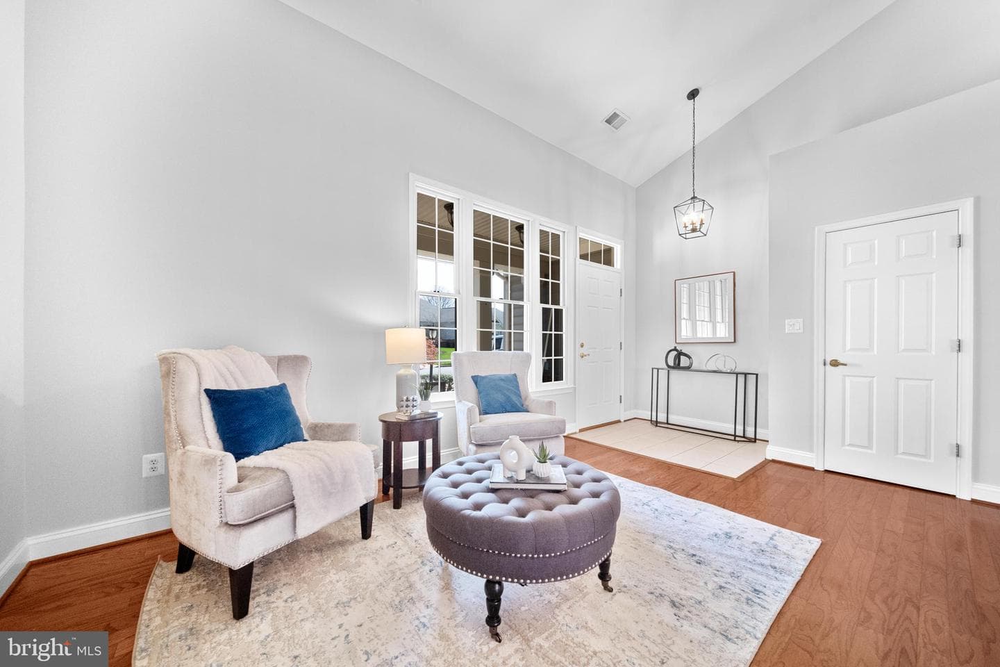 6712 Buglecall Place photo 4