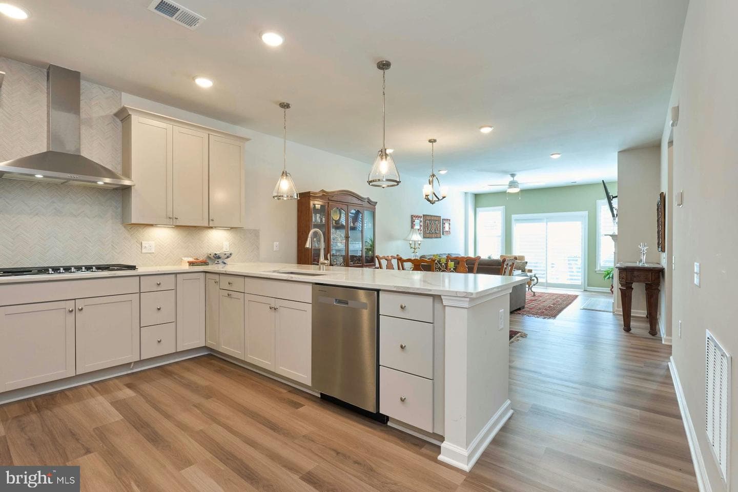 15563 Blue Lotus Lane photo 11