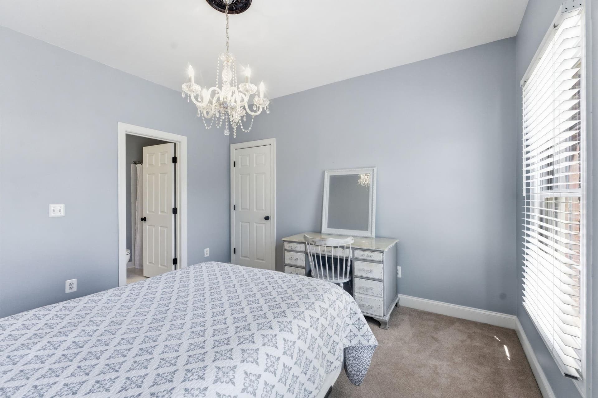 5440 Sherman Oaks Court photo 37
