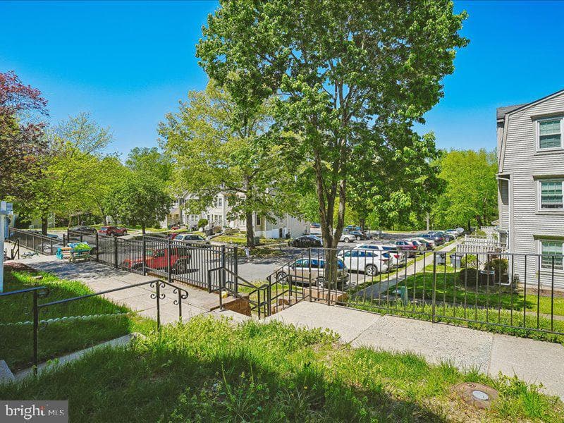 12123 Salemtown Drive photo 7