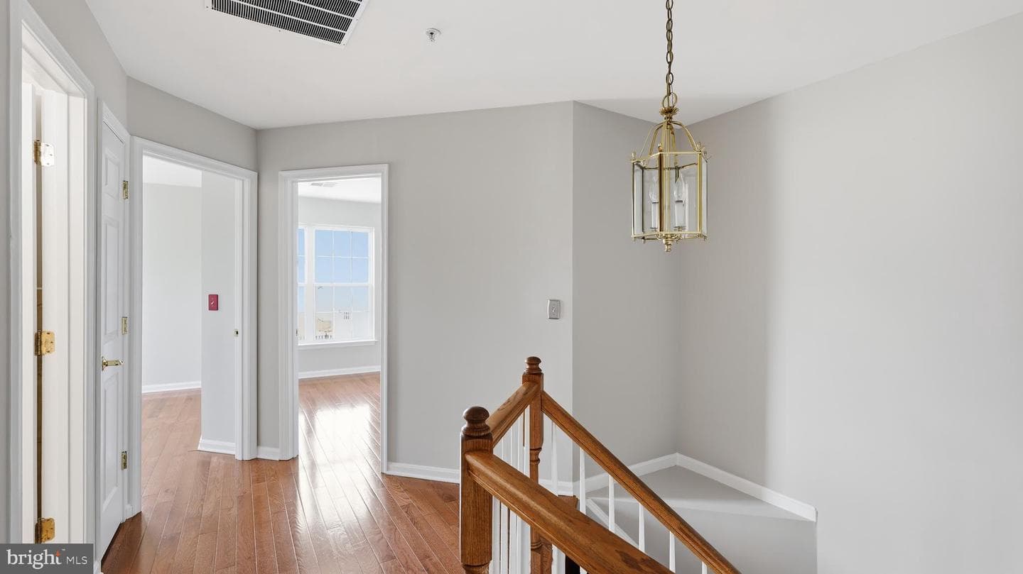 8100 Cerromar Way photo 17