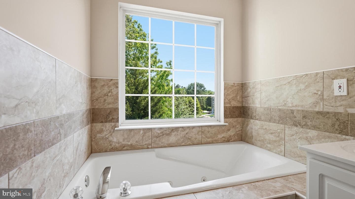 8100 Cerromar Way photo 21