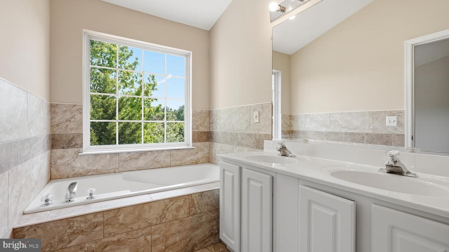 8100 Cerromar Way photo 22