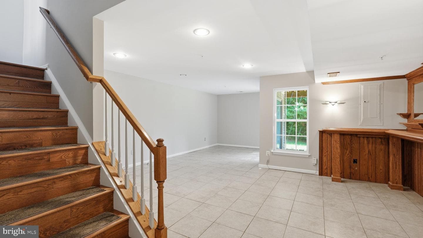 8100 Cerromar Way photo 34