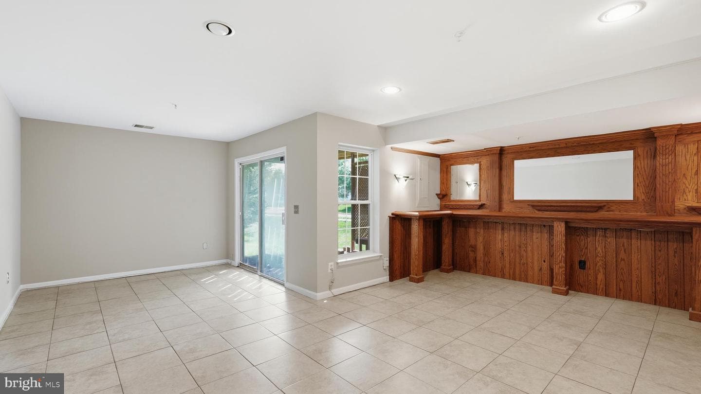 8100 Cerromar Way photo 35