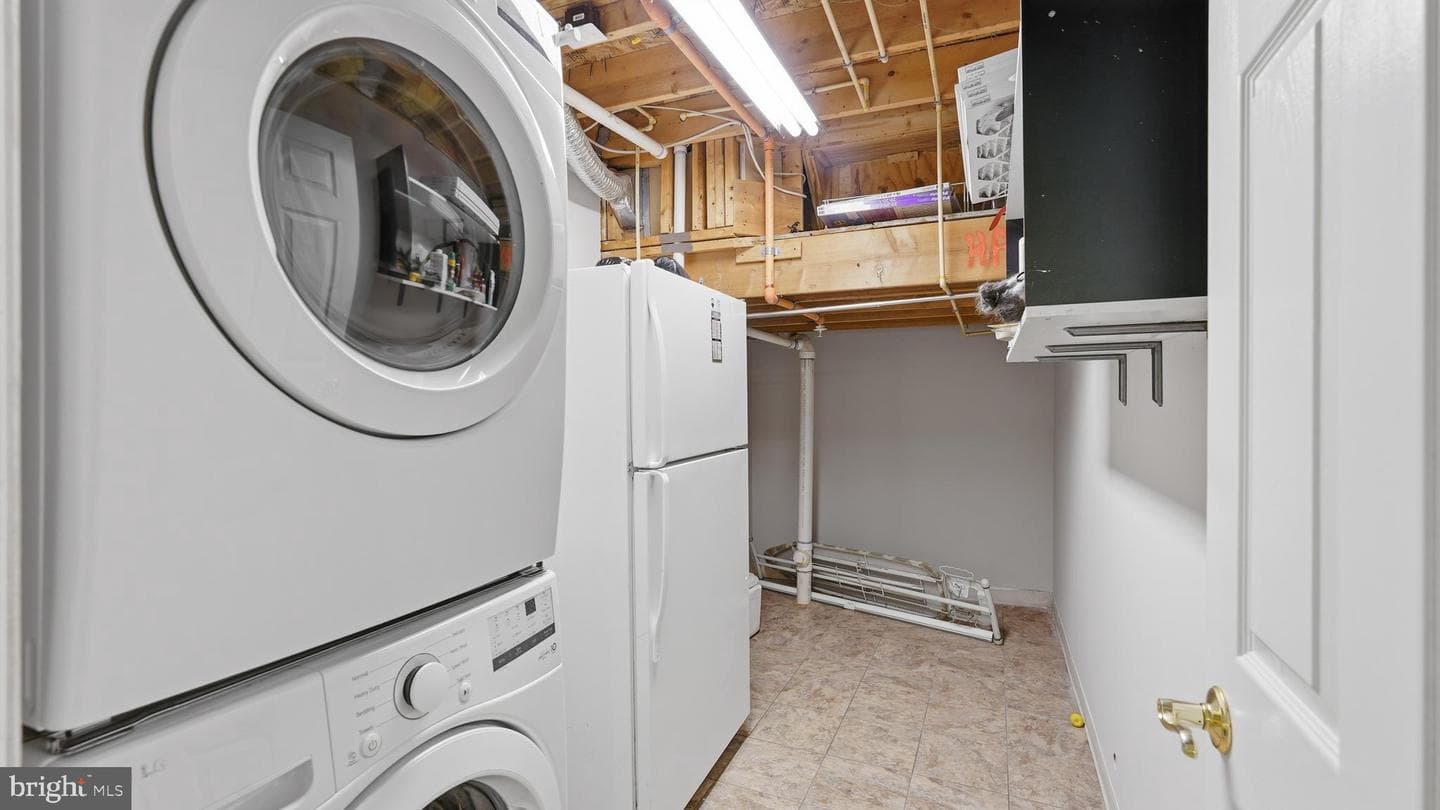 8100 Cerromar Way photo 37