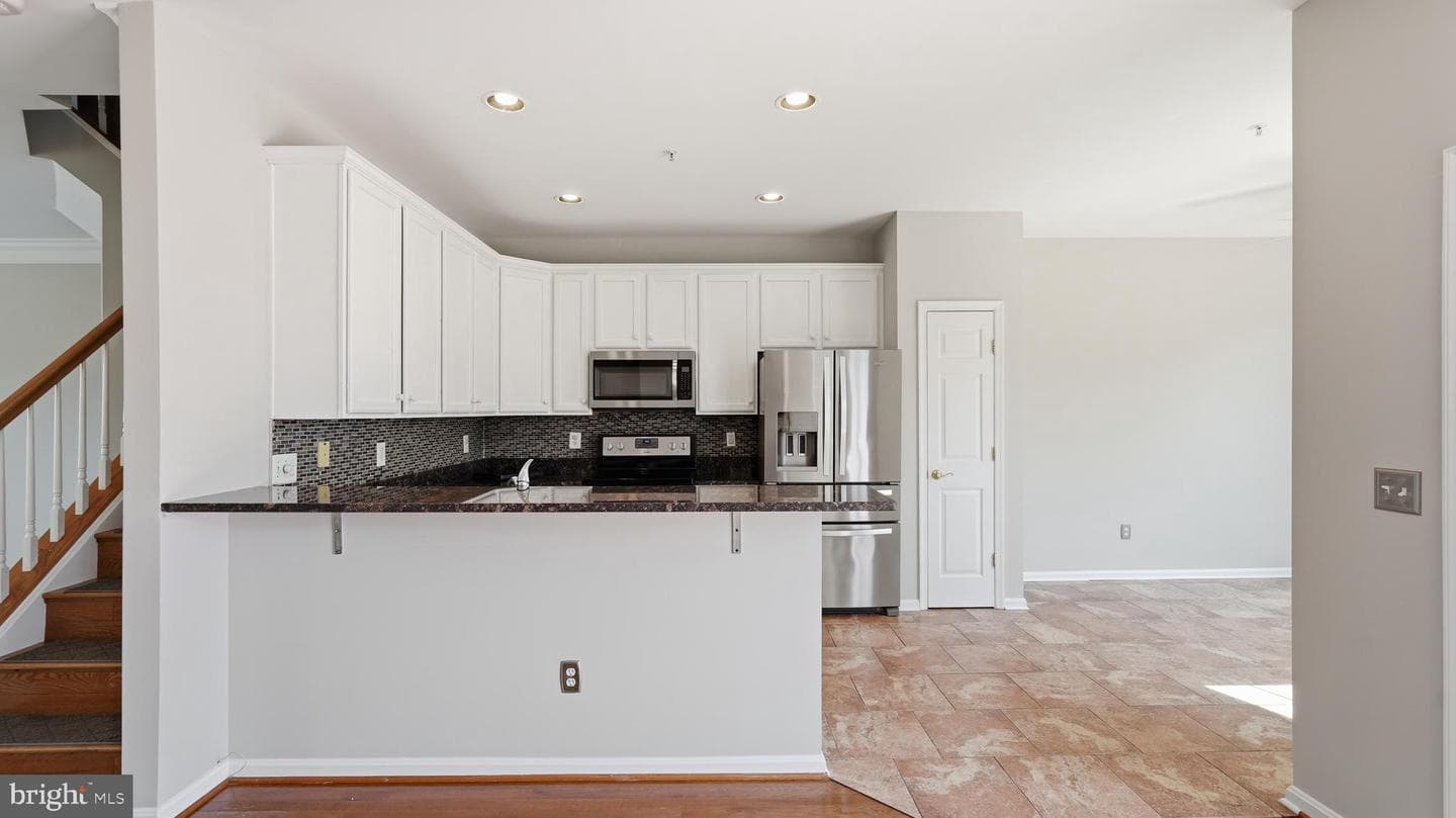 8100 Cerromar Way photo 8