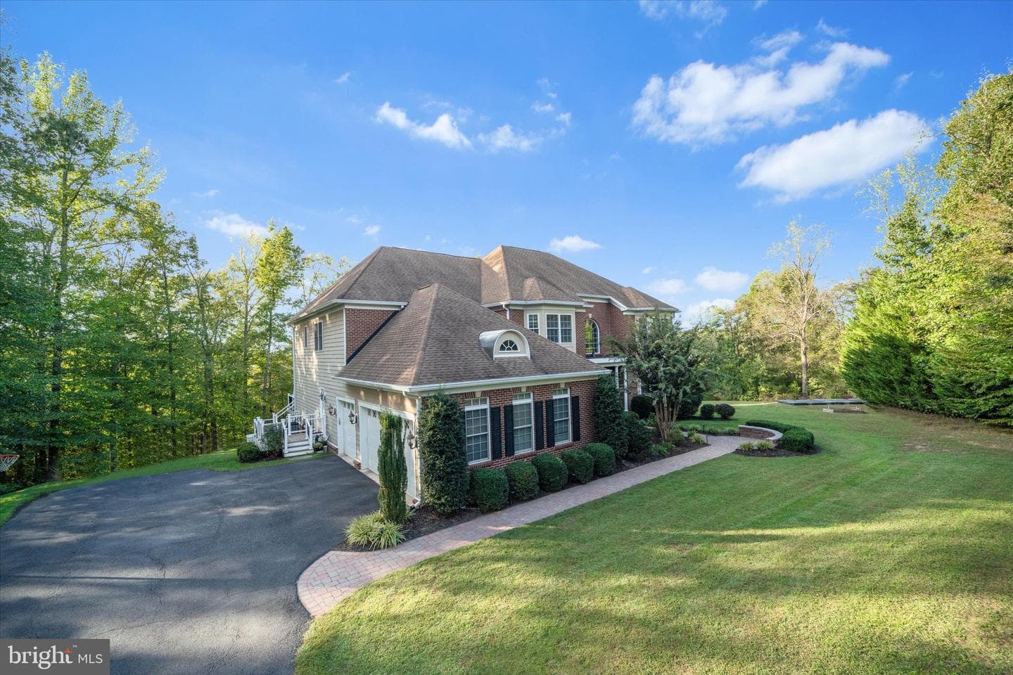 10101 Alydar Court photo 2