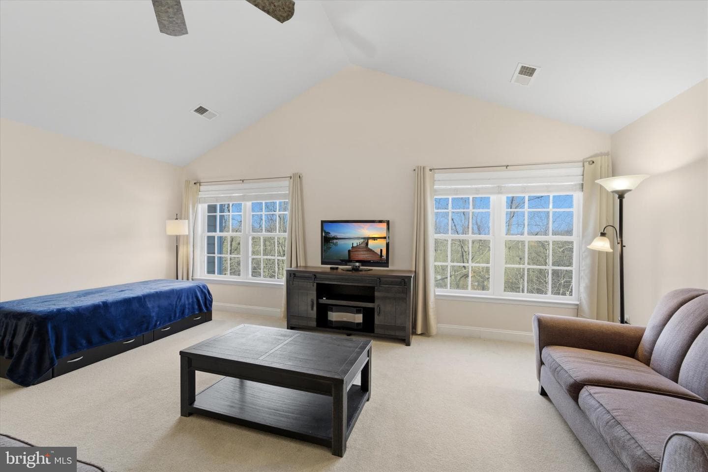 10101 Alydar Court photo 34