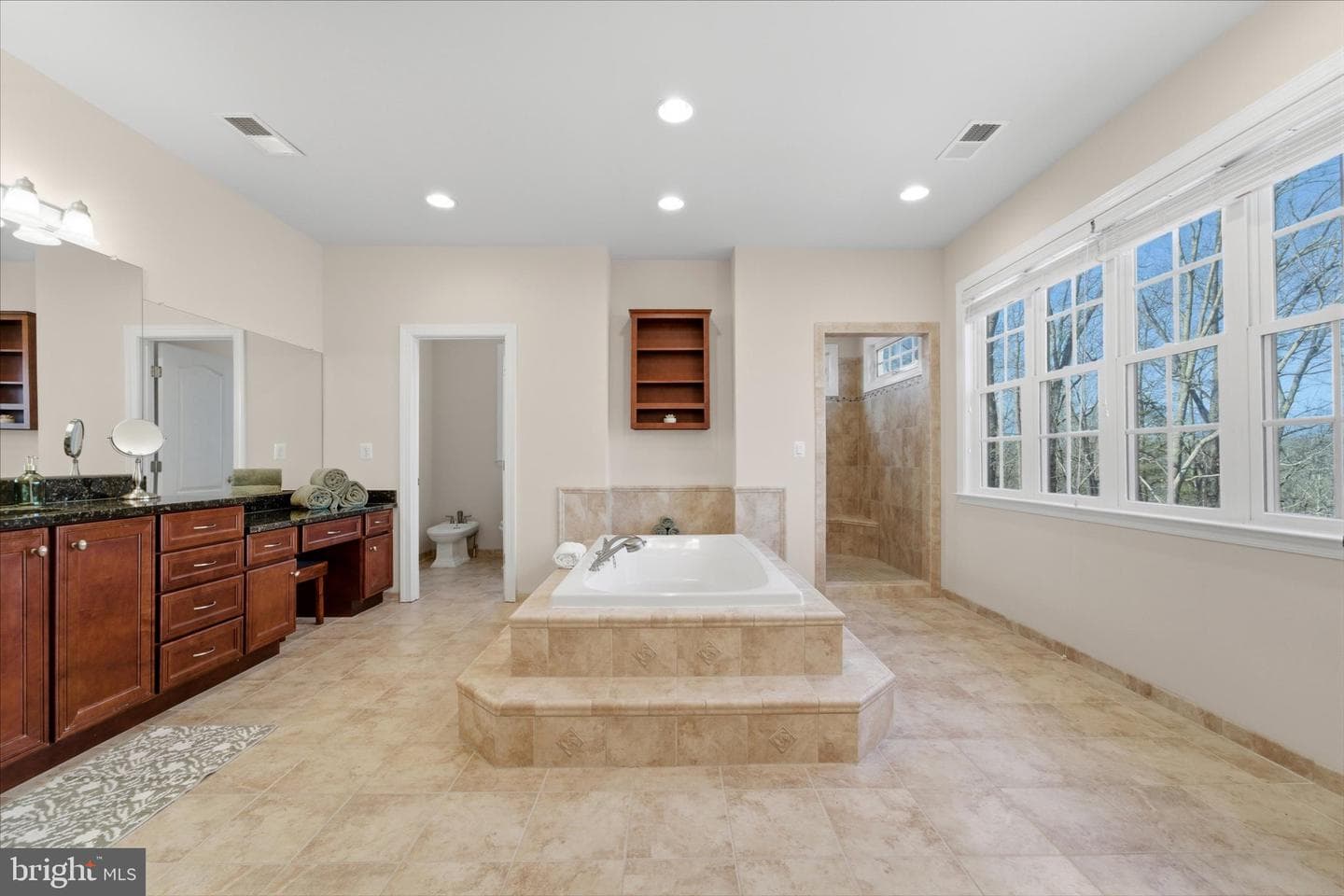 10101 Alydar Court photo 37