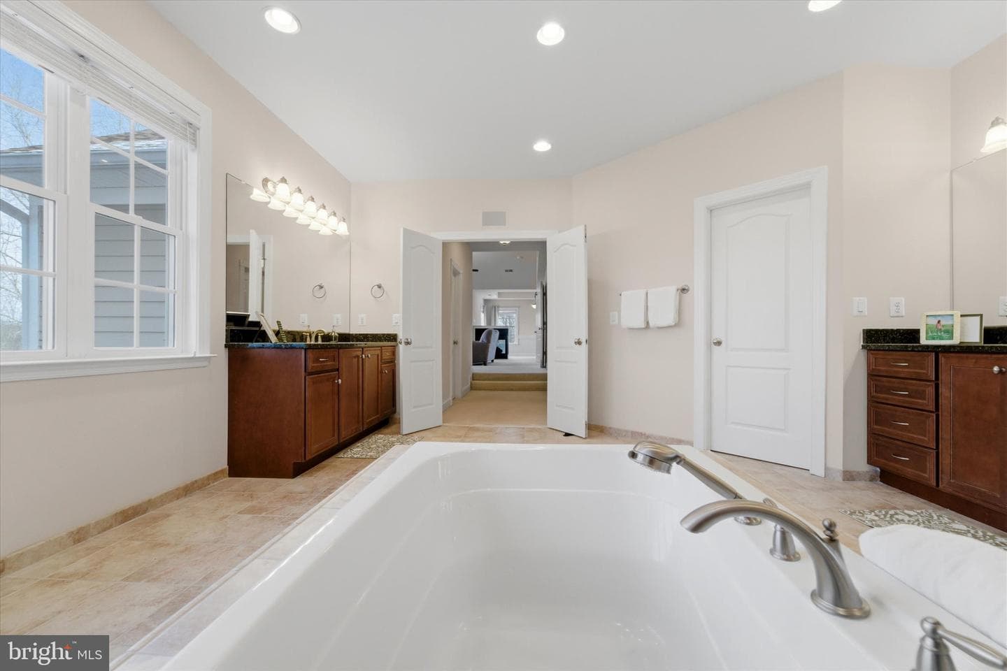 10101 Alydar Court photo 42