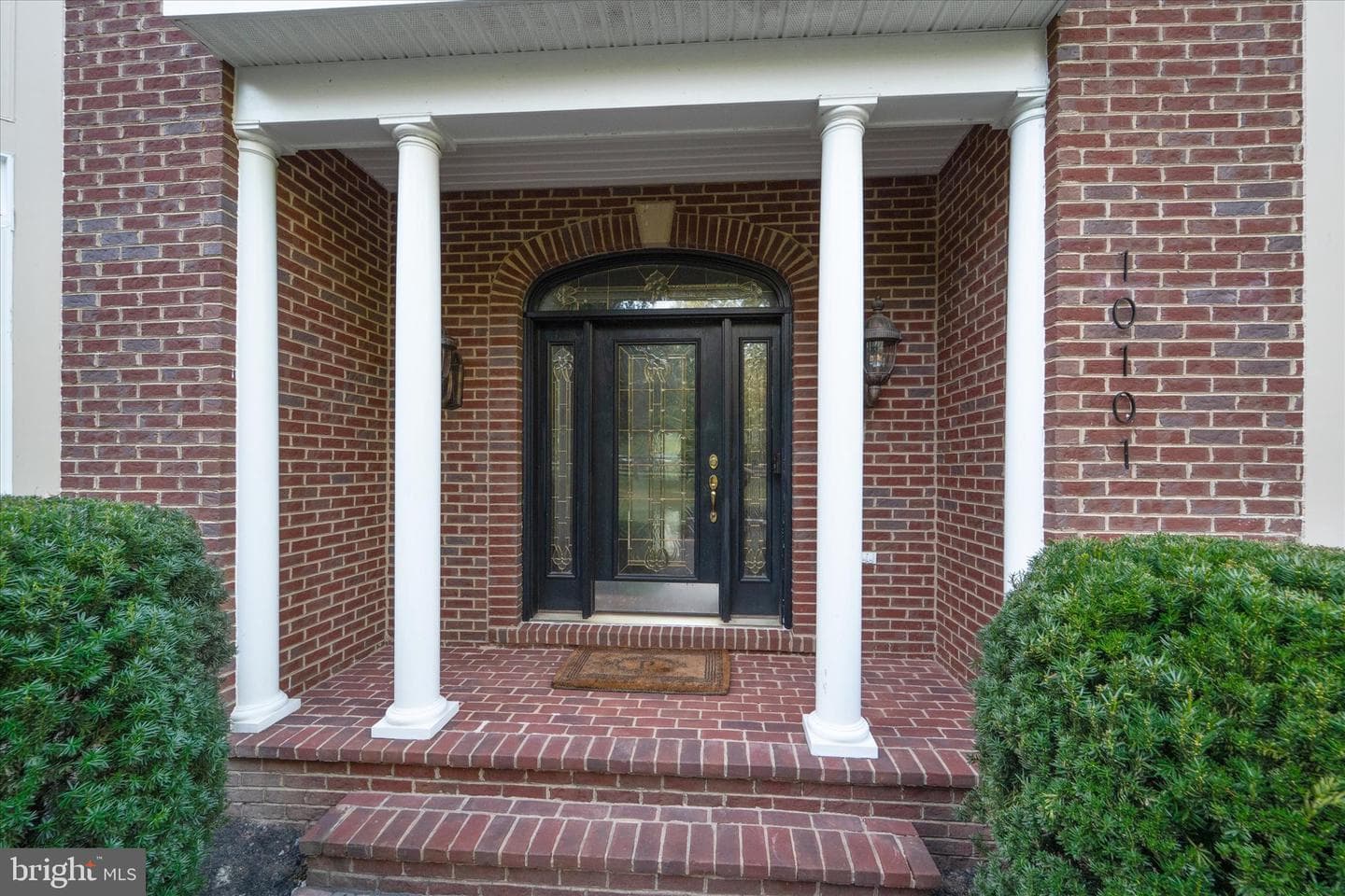 10101 Alydar Court photo 5