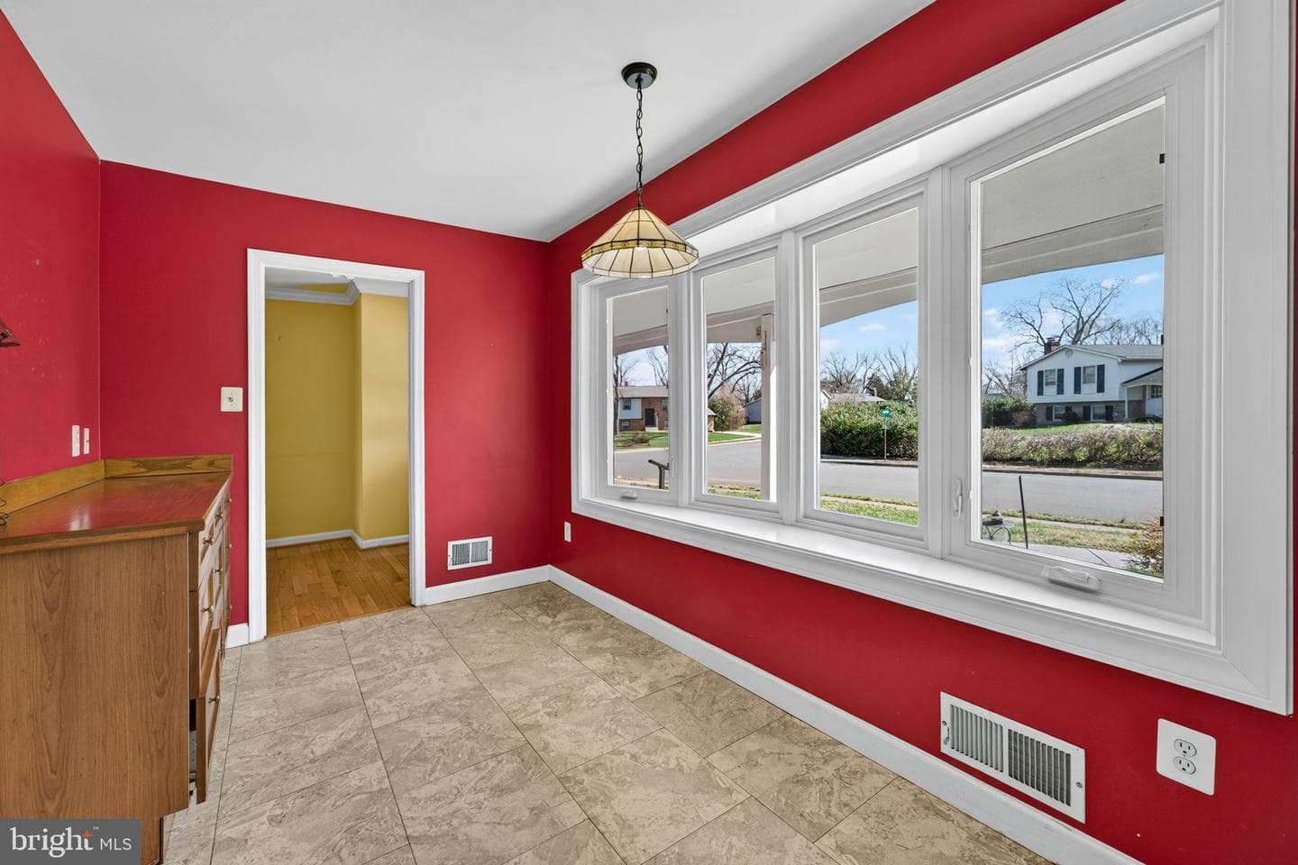7510 Roxbury Avenue photo 21
