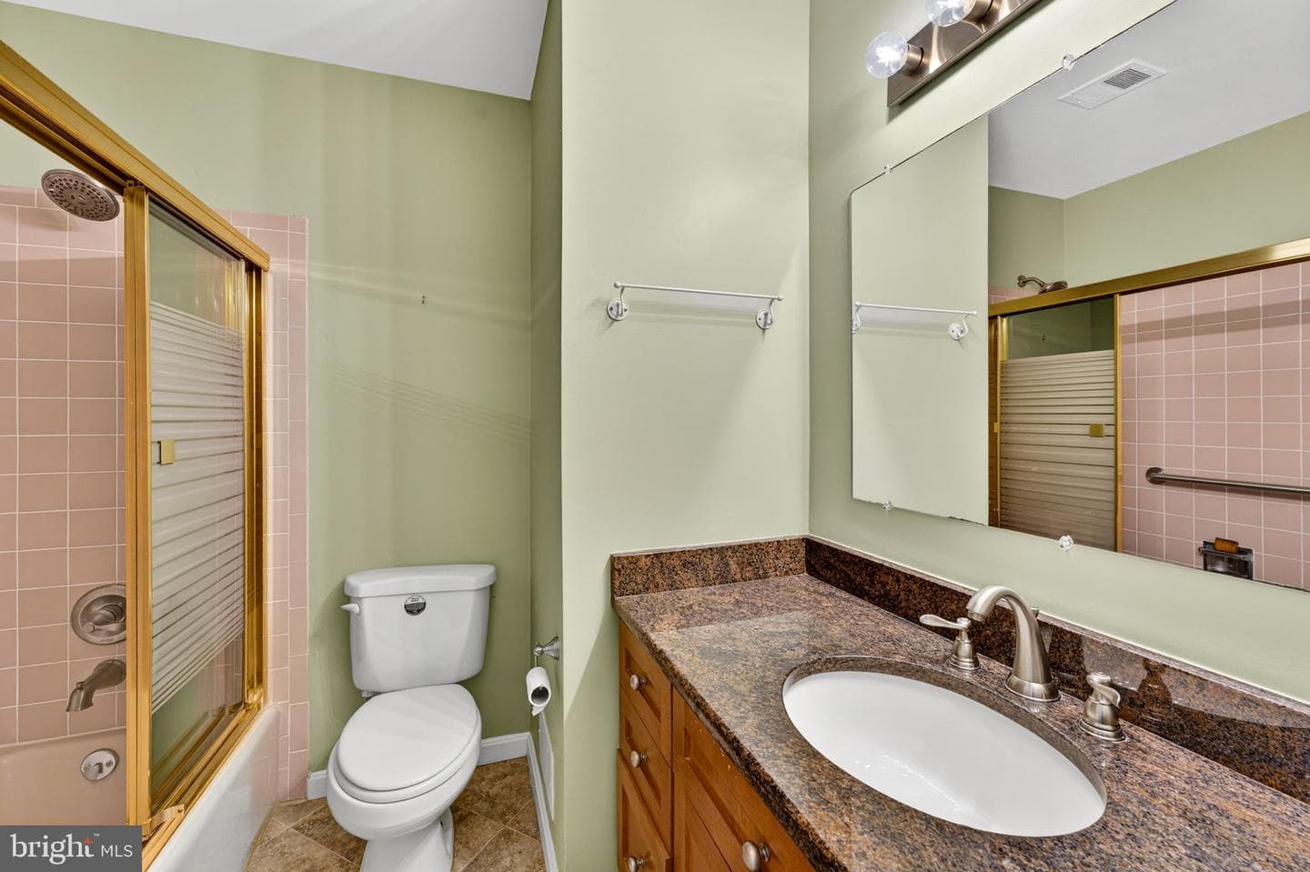 7510 Roxbury Avenue photo 23