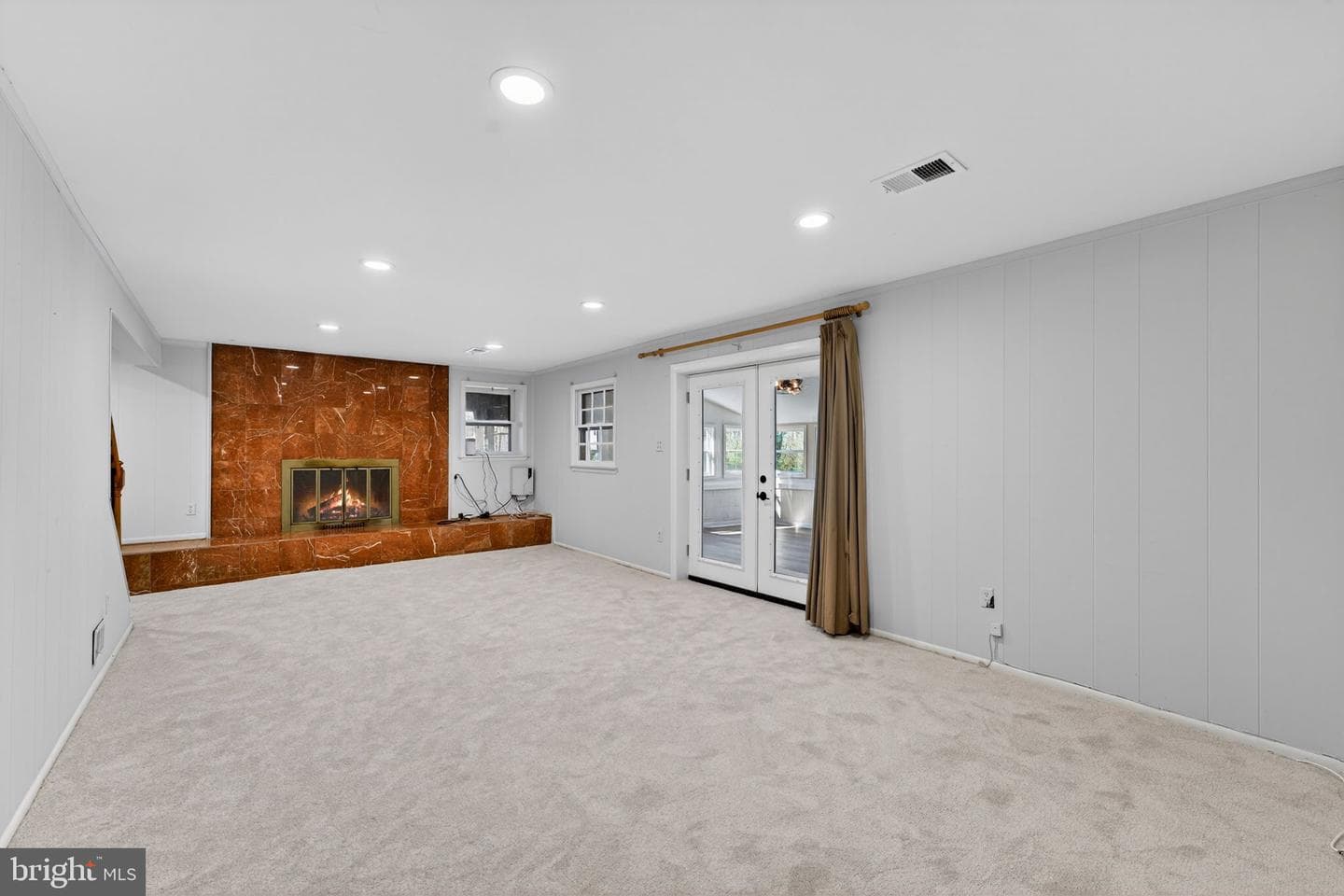 7510 Roxbury Avenue photo 38