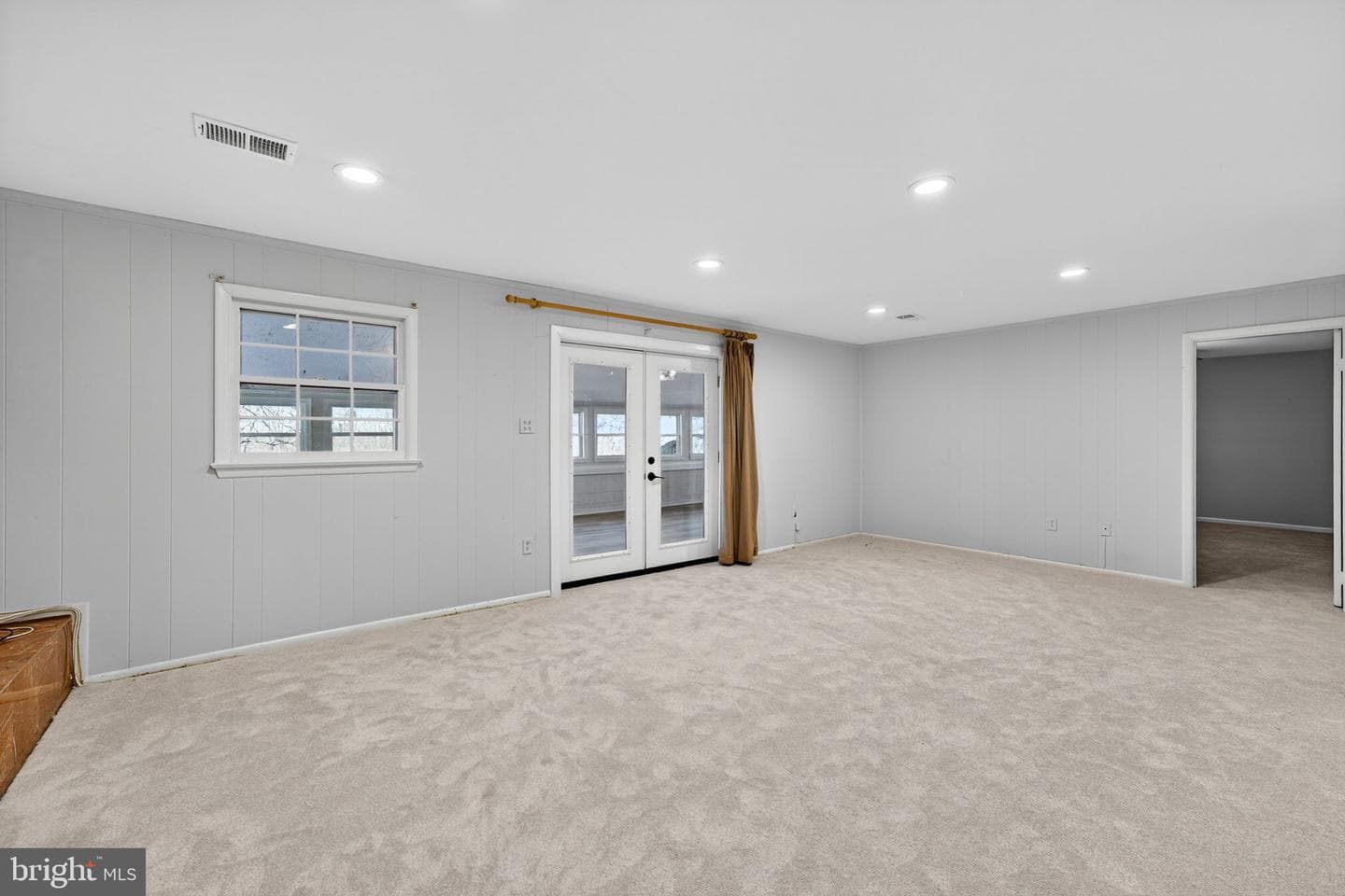 7510 Roxbury Avenue photo 42