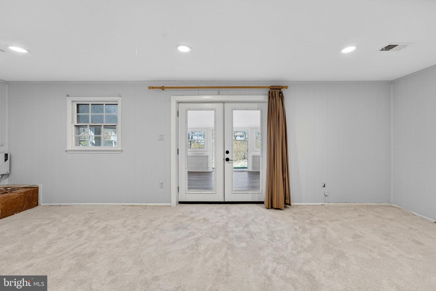 7510 Roxbury Avenue photo 43