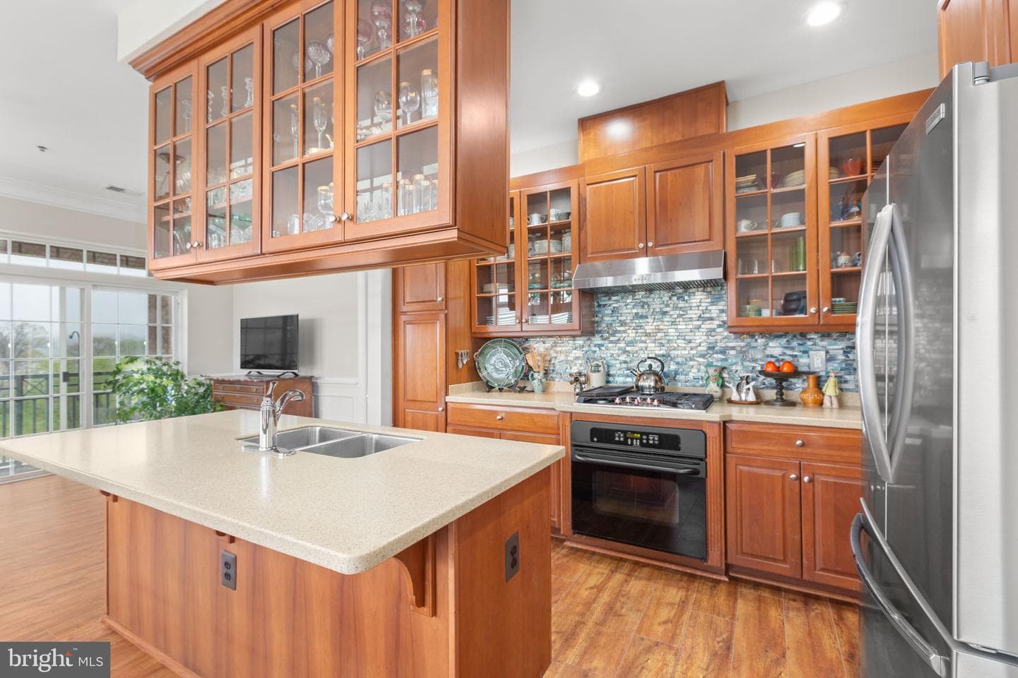 820 Belmont Bay Drive #401 photo 2