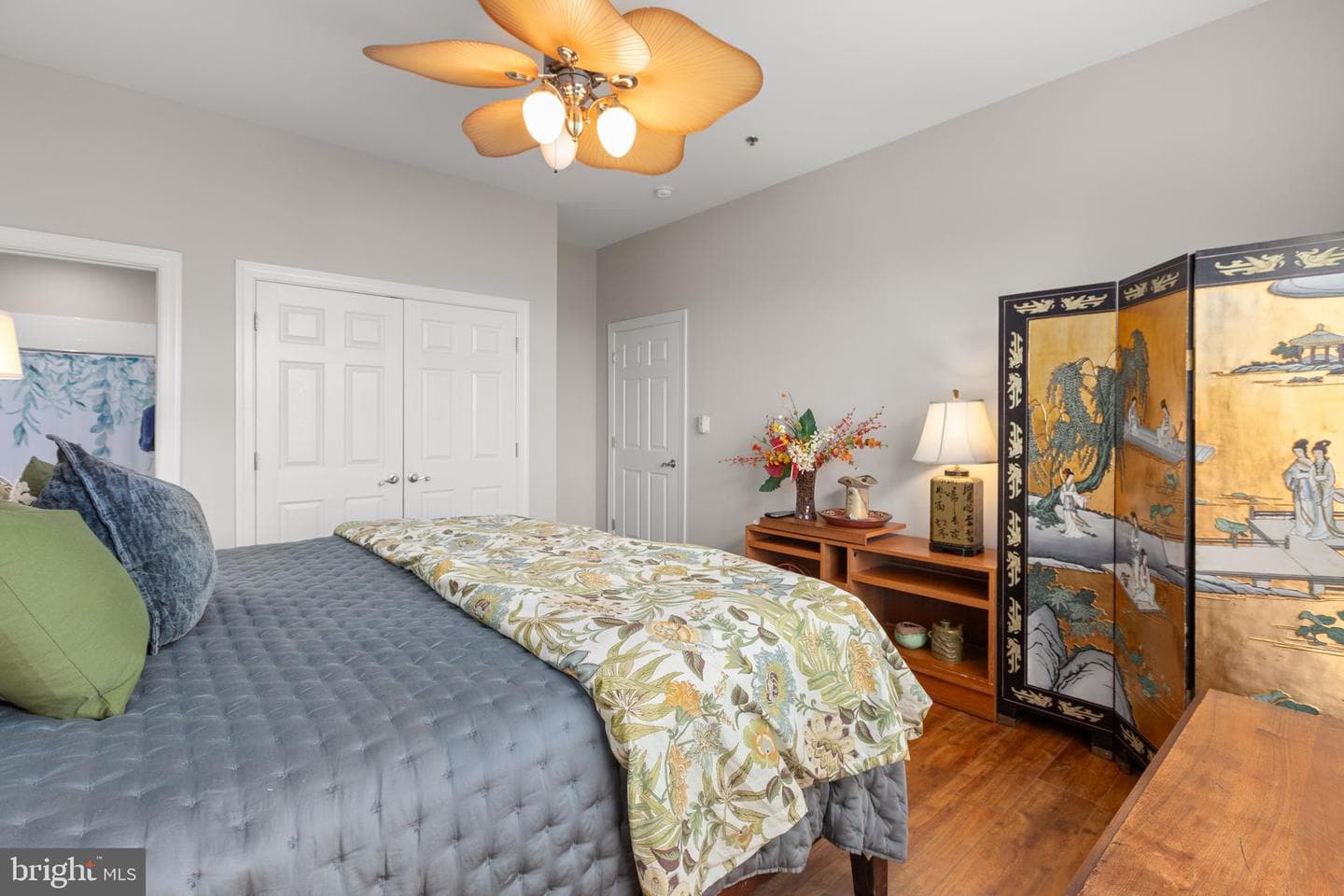 820 Belmont Bay Drive #401 photo 24
