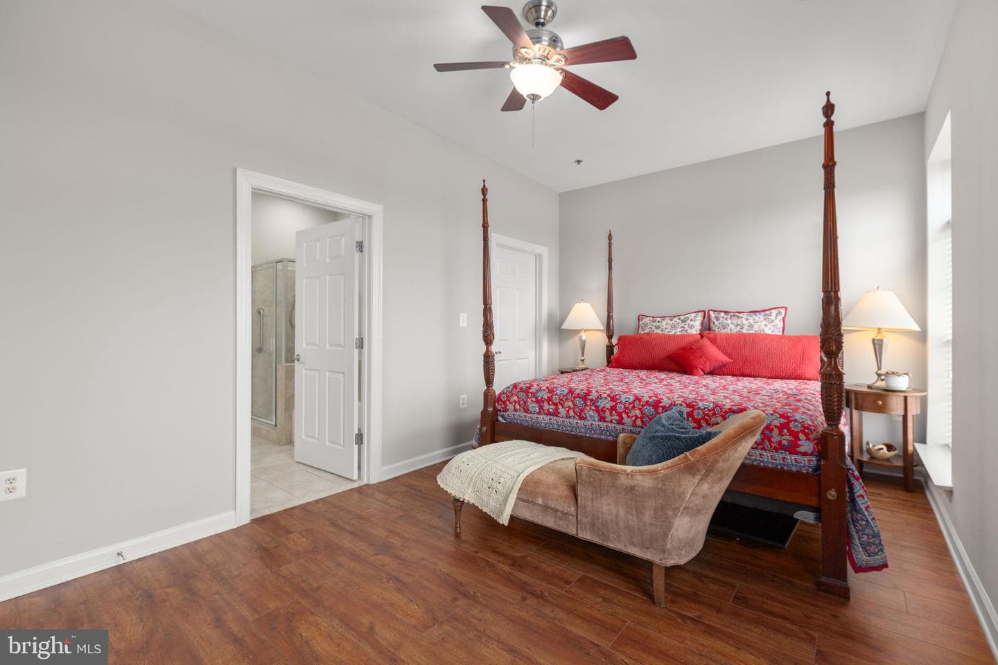 820 Belmont Bay Drive #401 photo 27