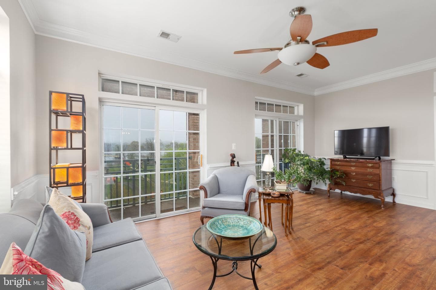820 Belmont Bay Drive #401 photo 3