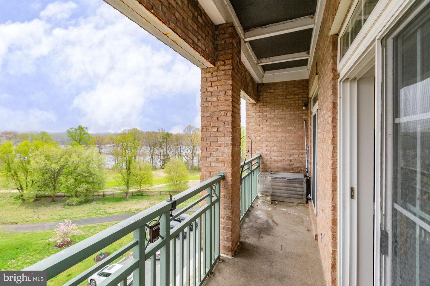 820 Belmont Bay Drive #401 photo 35