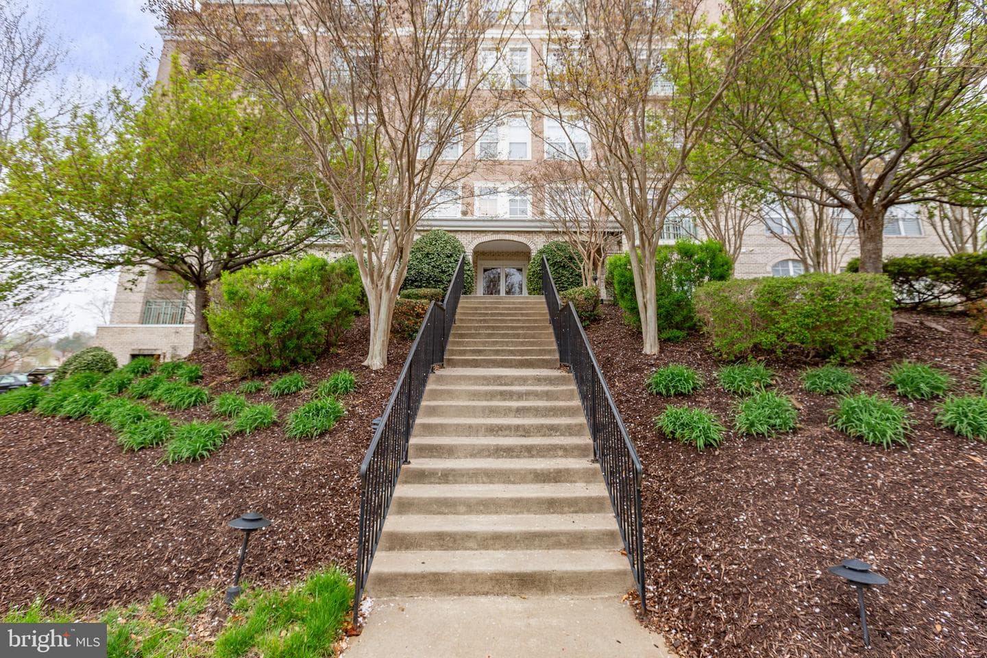 820 Belmont Bay Drive #401 photo 41