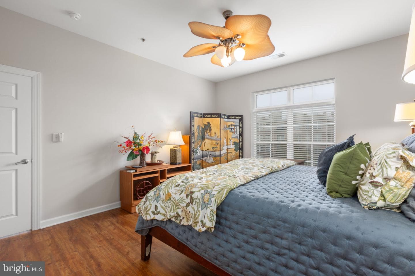 820 Belmont Bay Drive #401 photo 5