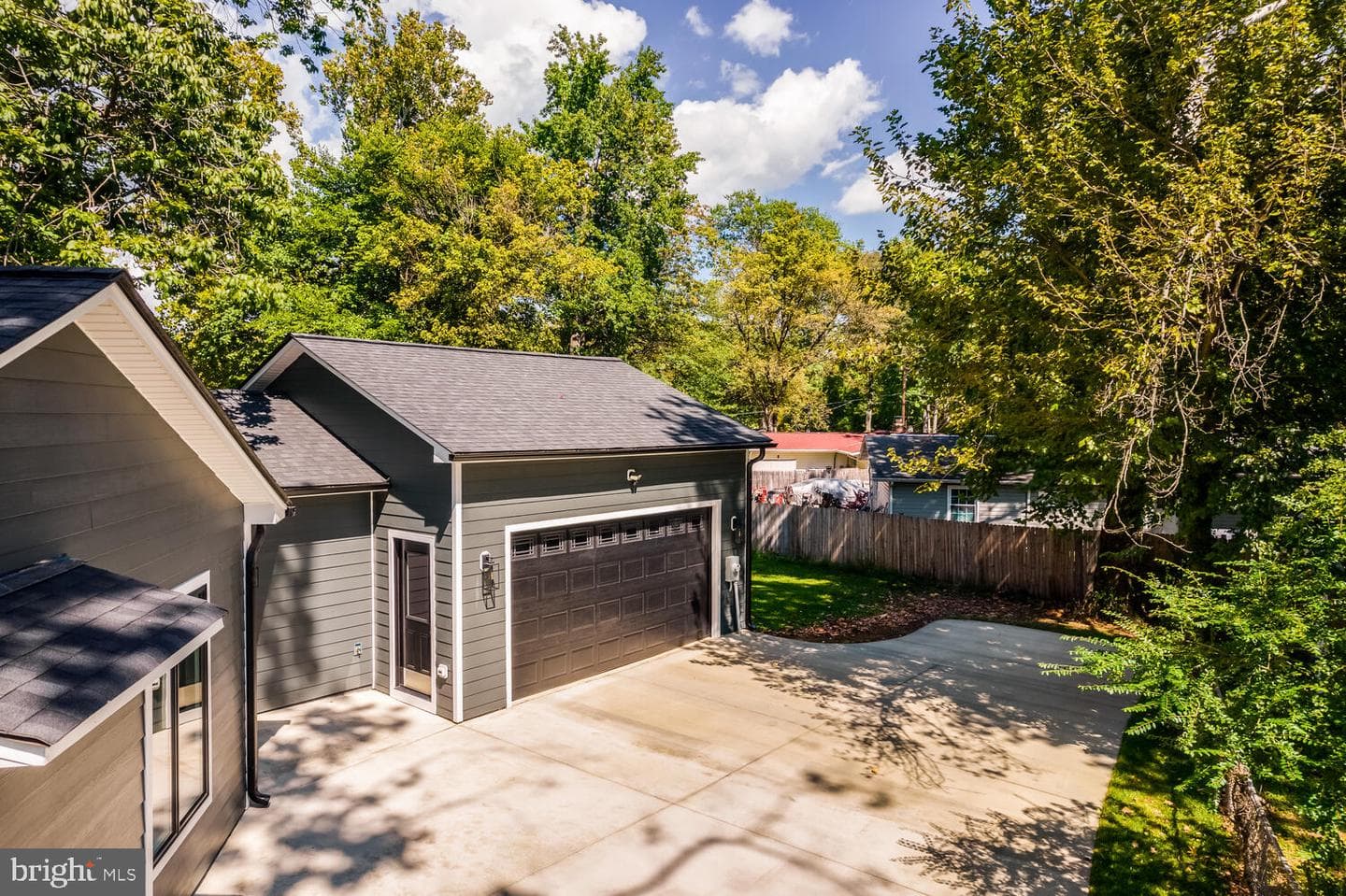 13711 Joyce Road photo 42
