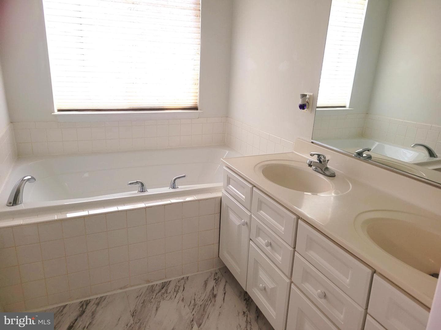 11117 Doubleday Lane photo 12