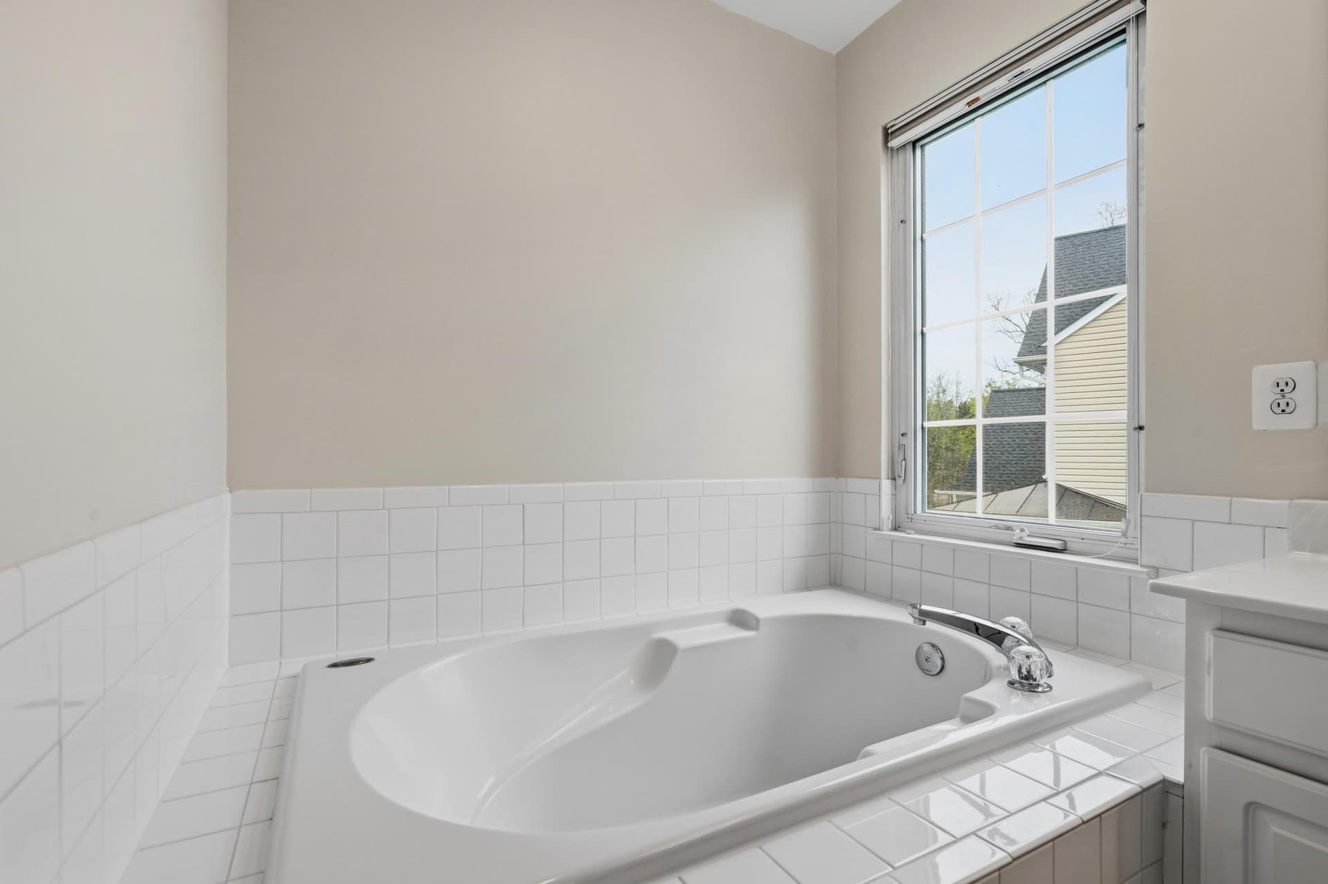 9935 Nethy Bridge Court photo 9