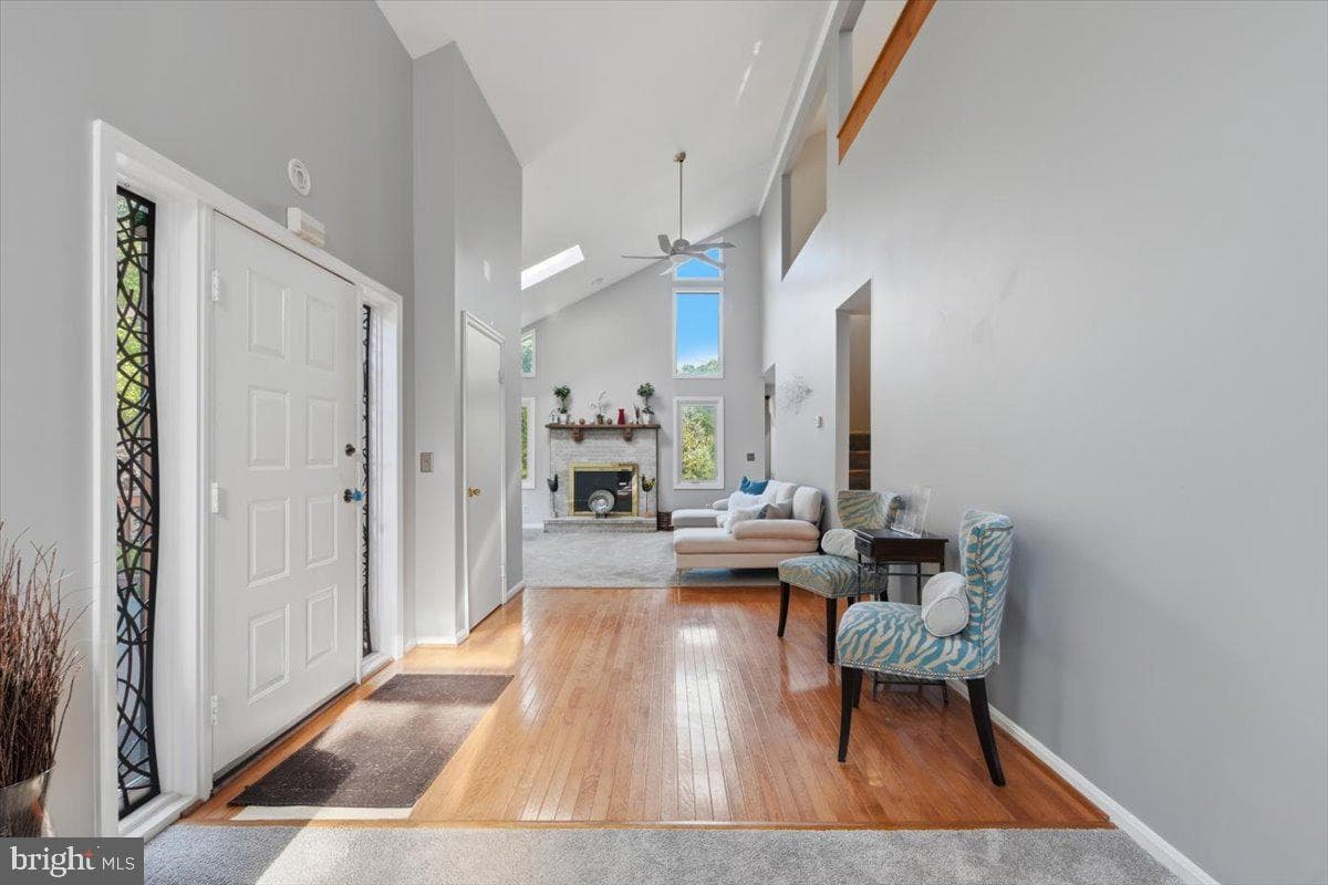 4366 Stepney Drive photo 12