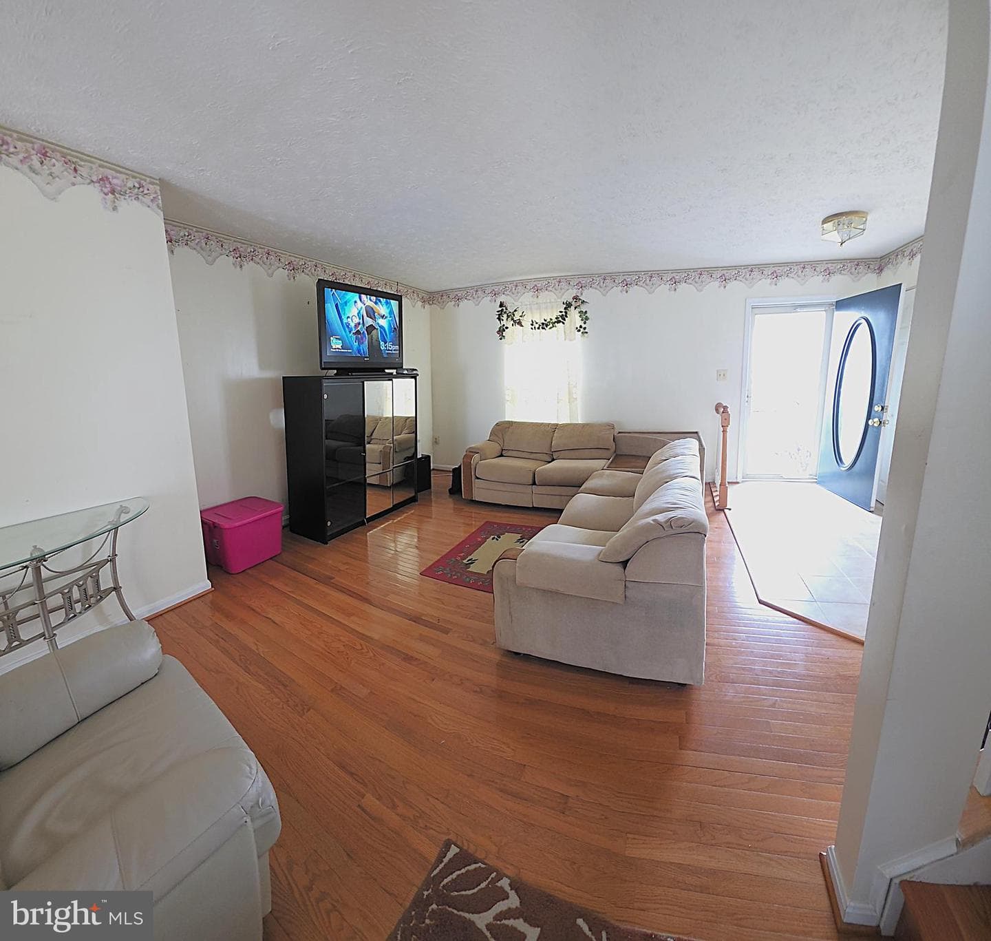 3329 Esquarre Court photo 9