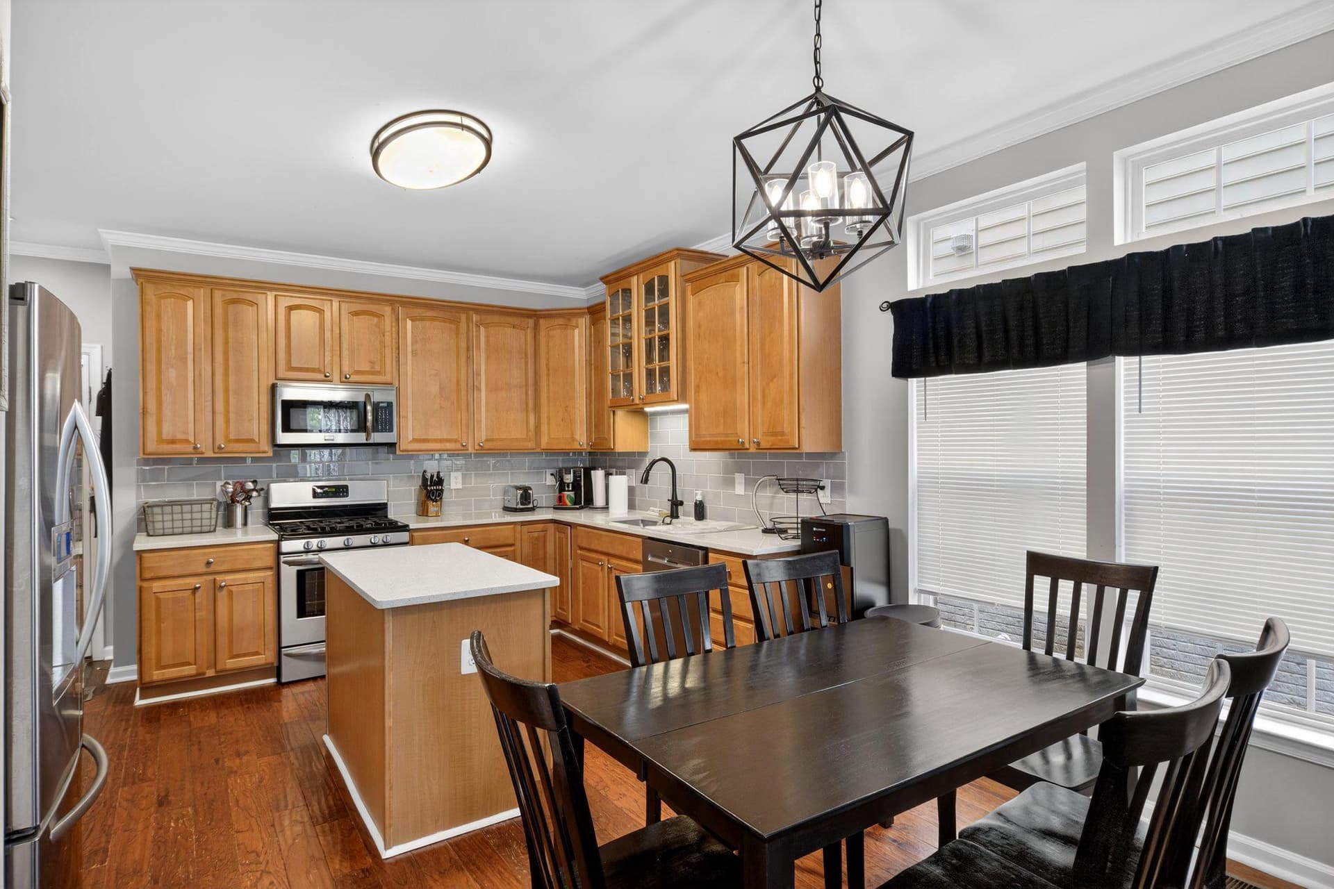 16128 Sheringham Way photo 10