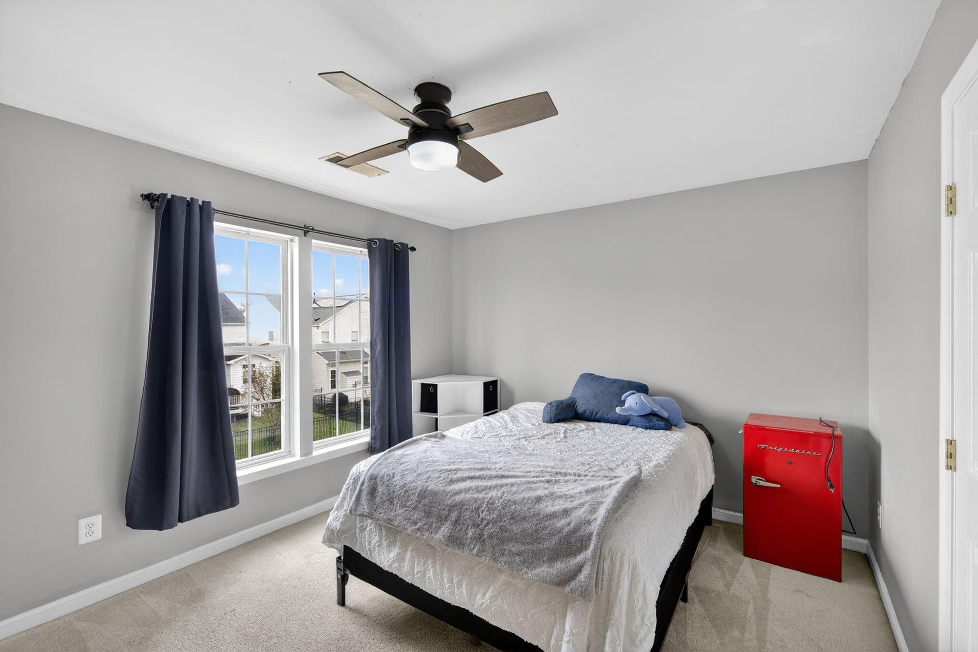 16128 Sheringham Way photo 38