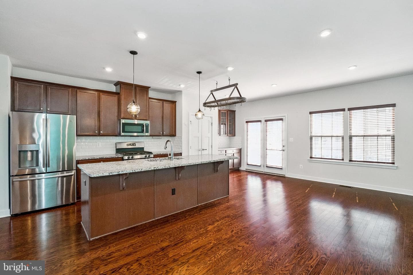 2144 Hemlock Bay Road photo 13