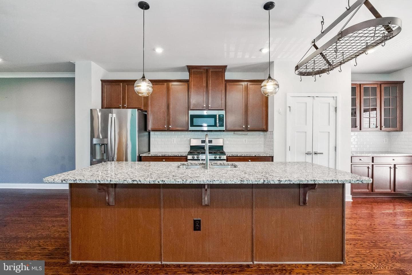 2144 Hemlock Bay Road photo 14