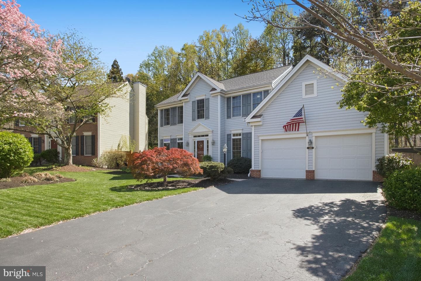 3937 Leaf Lawn Lane photo 2