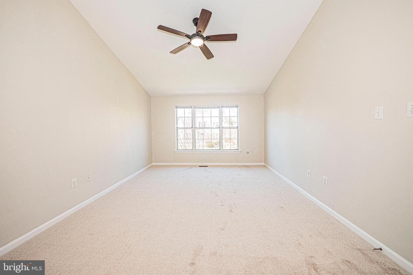 14713 Stratford Drive photo 22