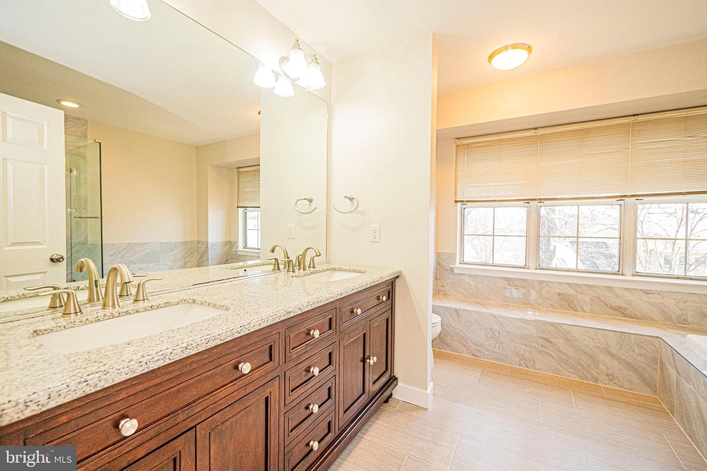 14713 Stratford Drive photo 26