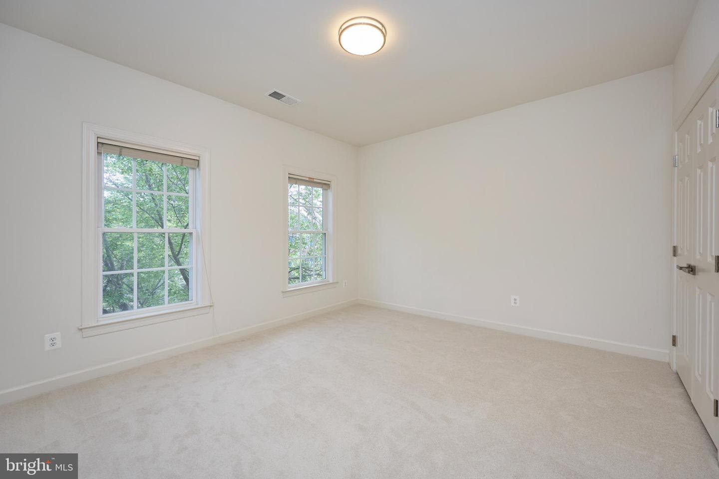 6910 Bitterroot Court photo 42