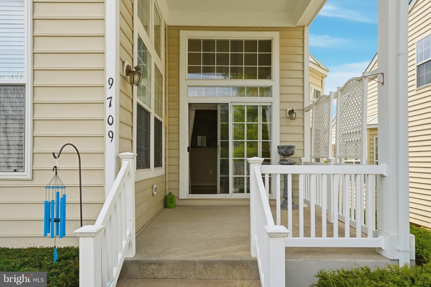 9709 Seafield Place photo 21
