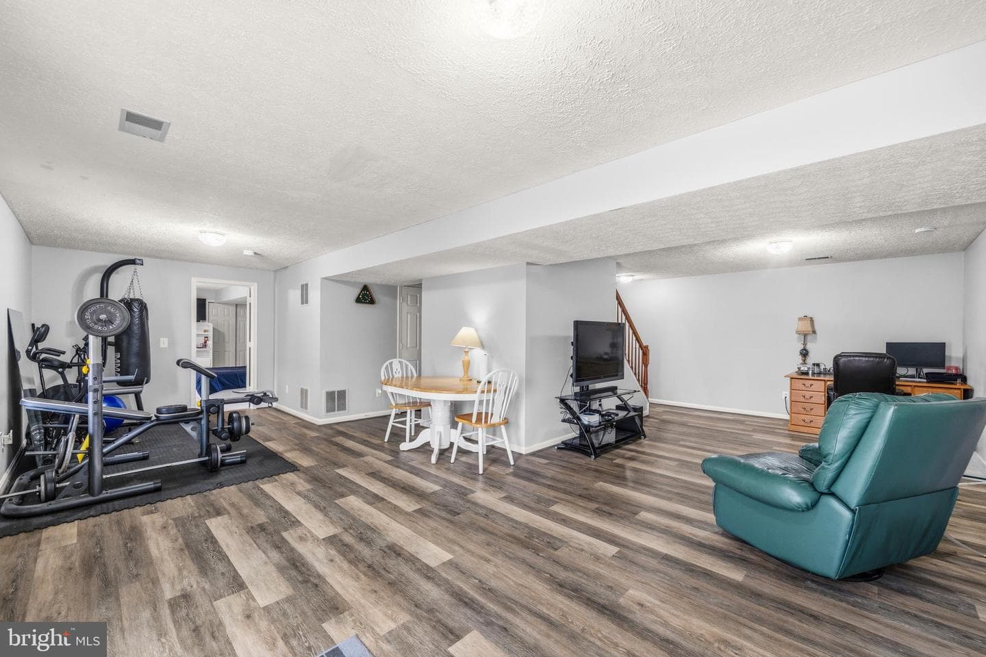 2932 Nicely Court photo 21
