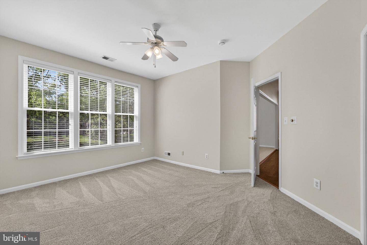 6922 Walnut Hill Drive photo 34