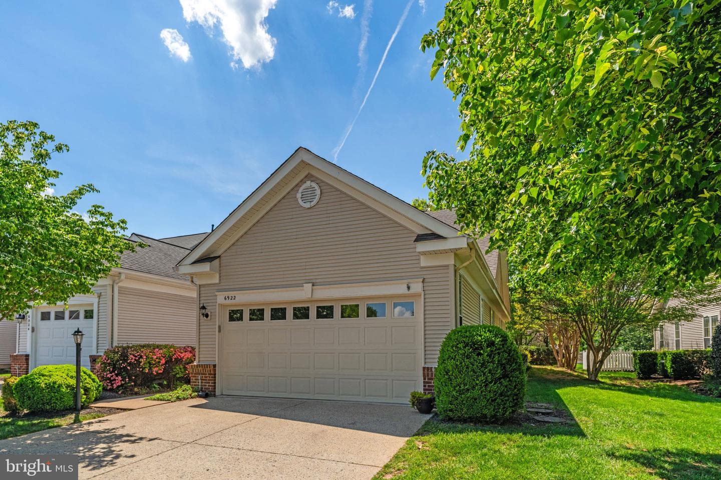 6922 Walnut Hill Drive photo 5