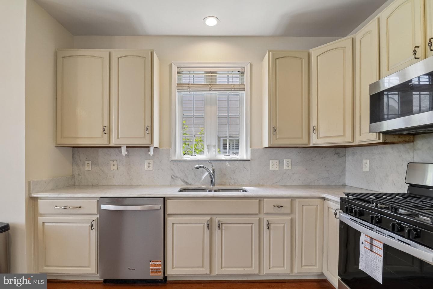 6230 Settlers Trail Place photo 13