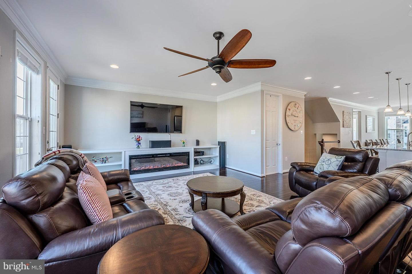 6860 Bryson Circle photo 11